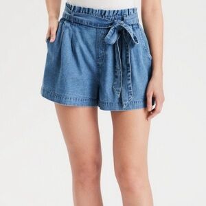 AS IS- American Eagle Paper Bag Waist High Rise Light Denim Cotton Shorts Sz XL